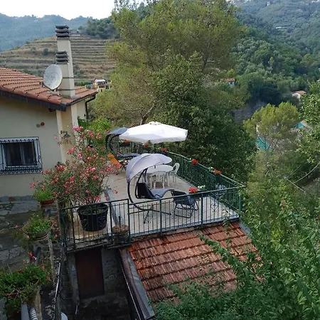 Villa Il Rifugio Di Artemide Agriturismo Perinaldo Exterior foto